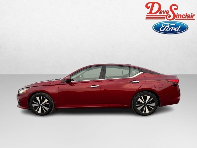 2021 Nissan Altima 2.5 SV Sedan