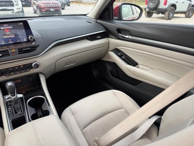 2021 Nissan Altima 2.5 SV Sedan