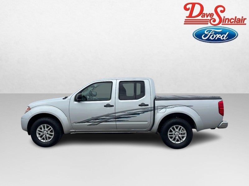 2017 Nissan Frontier Crew Cab 4x4 SV V6 Auto