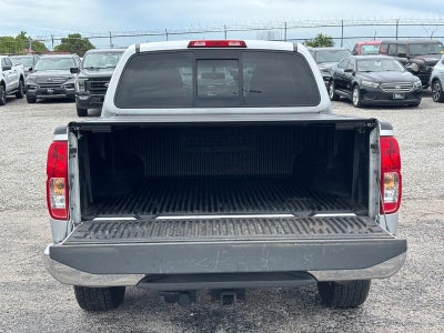 2017 Nissan Frontier Crew Cab 4x4 SV V6 Auto