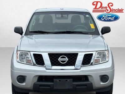 2017 Nissan Frontier Crew Cab 4x4 SV V6 Auto
