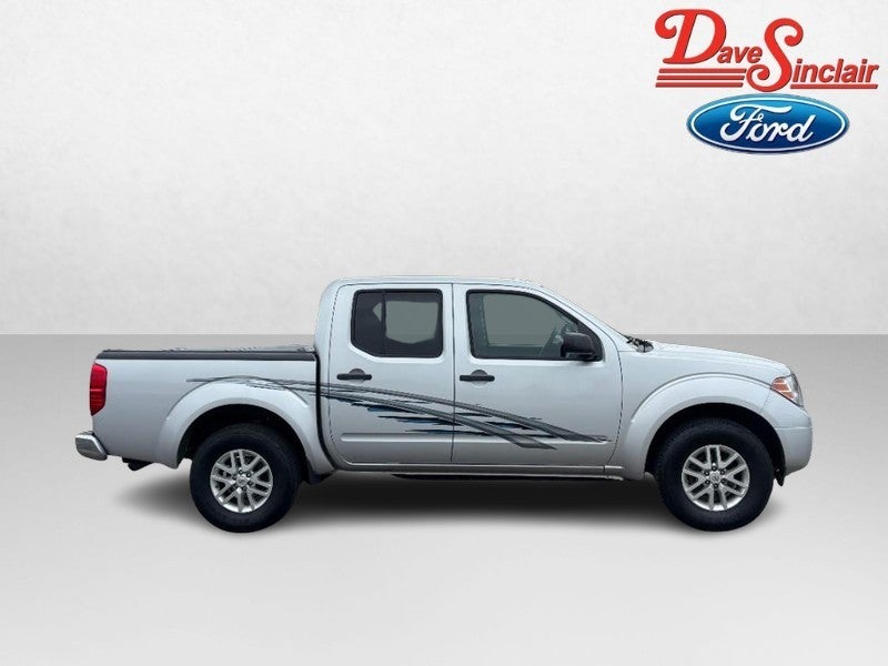 2017 Nissan Frontier Crew Cab 4x4 SV V6 Auto