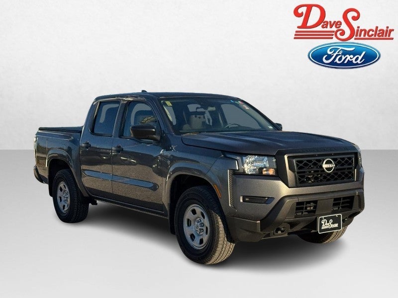2022 Nissan Frontier Crew Cab 4x4 S Auto