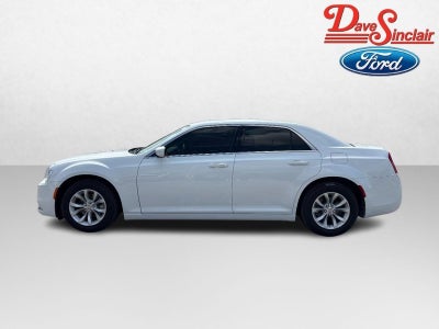2023 Chrysler 300 Touring RWD