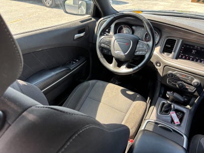 2022 Dodge Charger SXT RWD