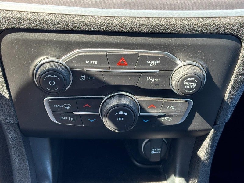 2022 Dodge Charger SXT RWD