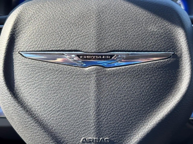 2024 Chrysler Pacifica Touring L FWD