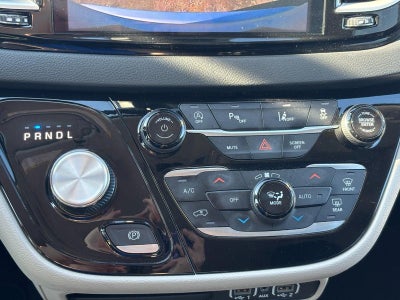 2024 Chrysler Pacifica Touring L FWD