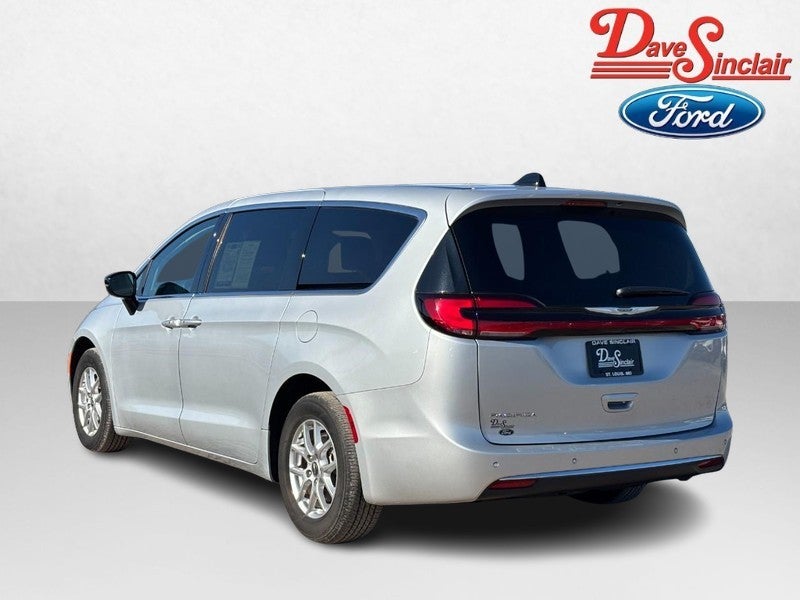 2024 Chrysler Pacifica Touring L FWD