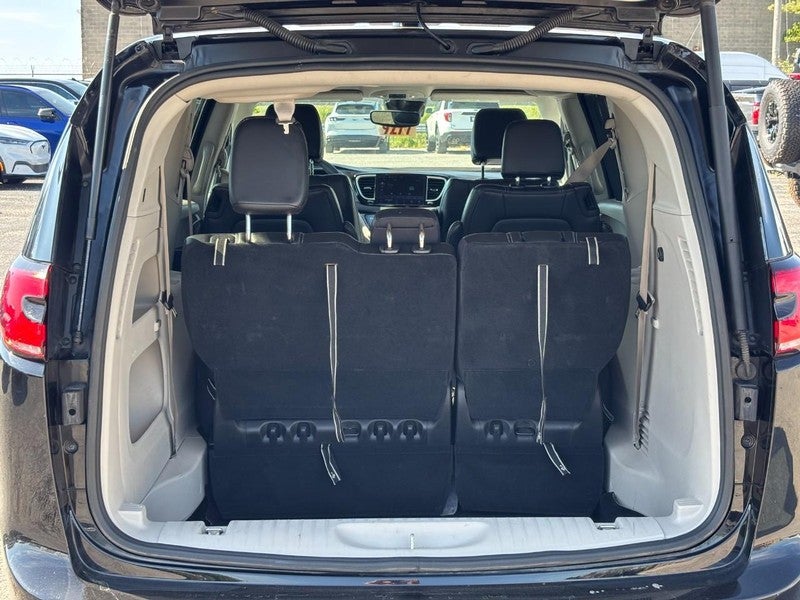 2024 Chrysler Pacifica Touring L FWD