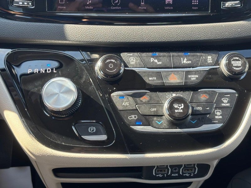 2024 Chrysler Pacifica Touring L FWD