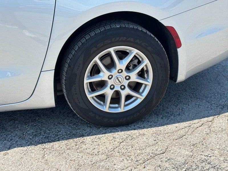 2024 Chrysler Pacifica Touring L FWD