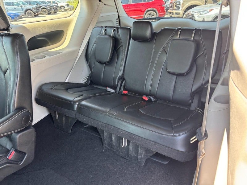 2024 Chrysler Pacifica Touring L FWD