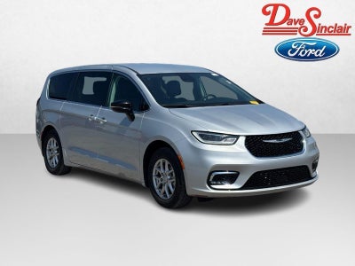 2024 Chrysler Pacifica Touring L FWD