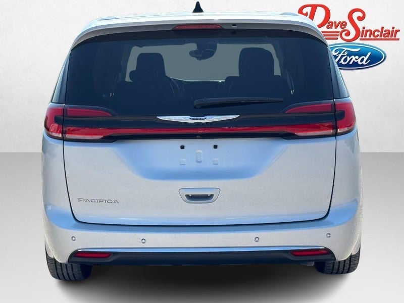 2024 Chrysler Pacifica Touring L FWD