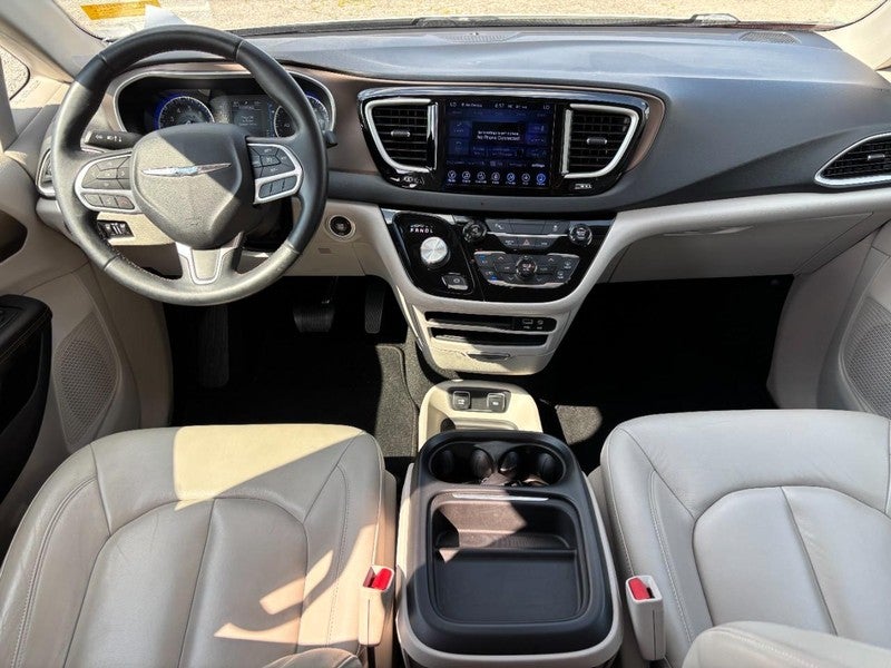 2017 Chrysler Pacifica Touring-L FWD