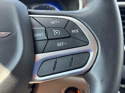 2017 Chrysler Pacifica Touring-L FWD