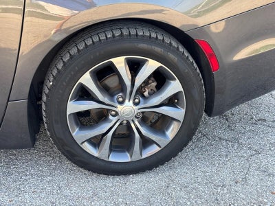 2017 Chrysler Pacifica Limited FWD
