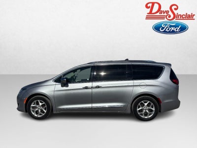 2020 Chrysler Pacifica Limited FWD