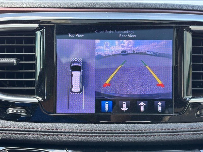 2017 Chrysler Pacifica Limited FWD