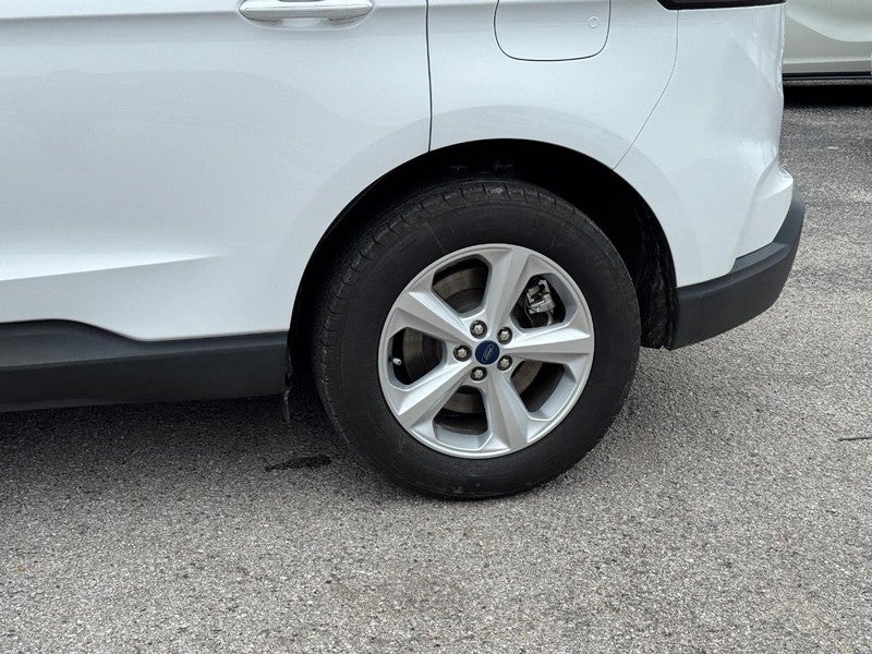 2022 Ford Edge SE AWD