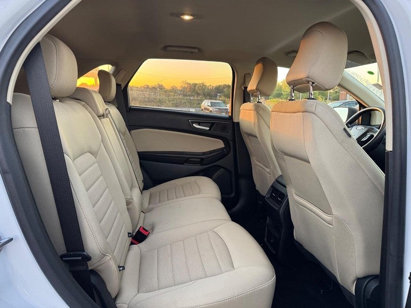 2022 Ford Edge SE AWD