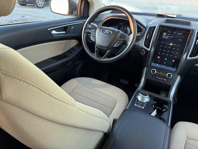 2022 Ford Edge SE AWD