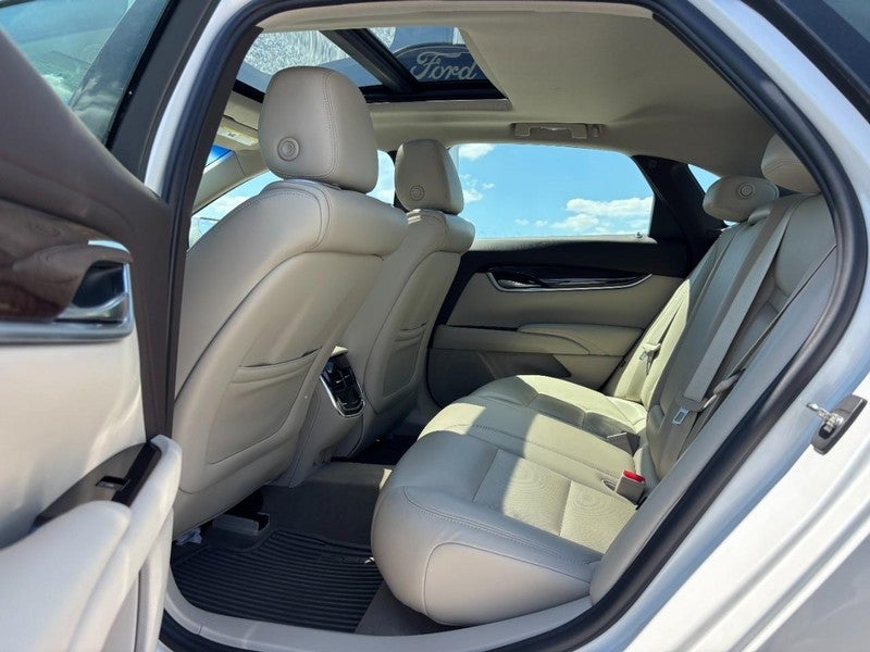 2016 Cadillac XTS 4dr Sdn Premium Collection AWD