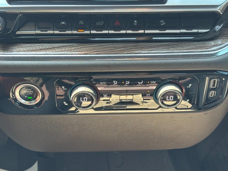 2023 Chevrolet Silverado 1500 4WD Crew Cab 147" LT w/1LT