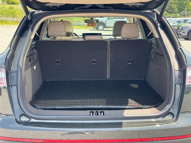 2022 Lincoln Nautilus Reserve AWD