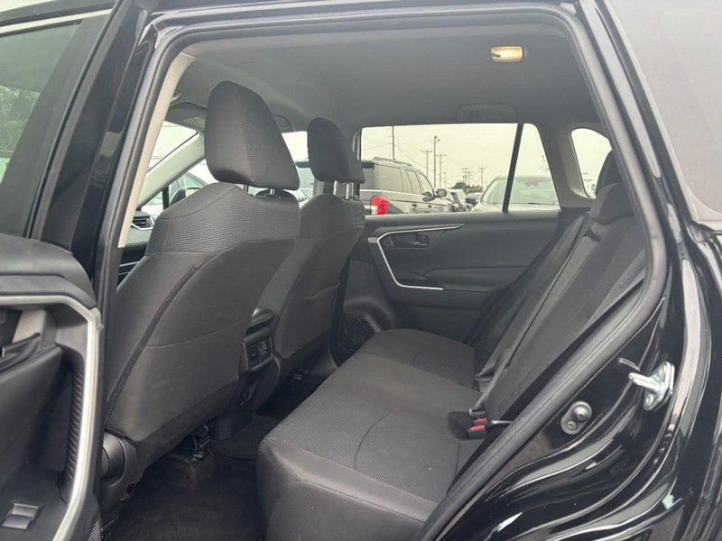 2024 Toyota RAV4 LE FWD (Natl)