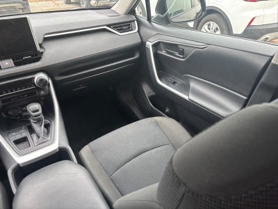 2024 Toyota RAV4 LE FWD (Natl)