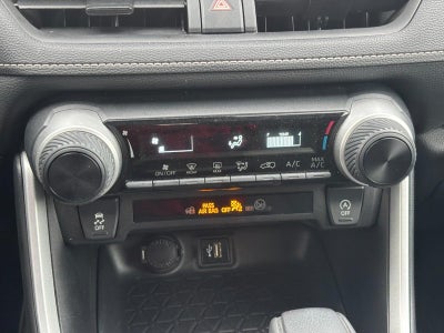 2024 Toyota RAV4 LE FWD (Natl)