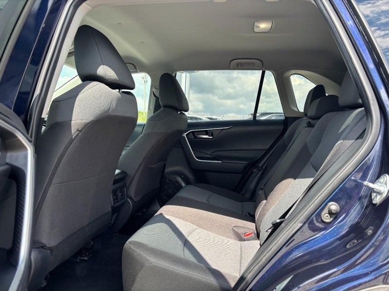 2025 Toyota RAV4 XLE AWD (Natl)