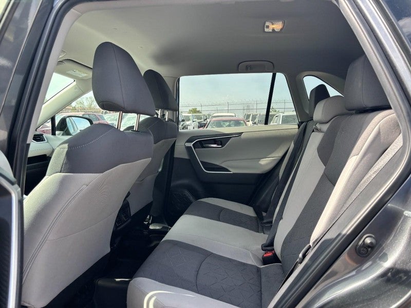 2021 Toyota RAV4 XLE AWD (Natl)