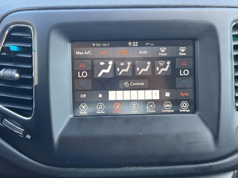 2018 Jeep Compass Latitude FWD
