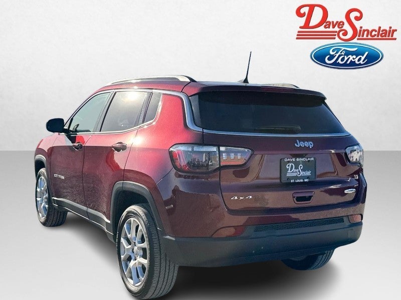 2022 Jeep Compass Latitude Lux