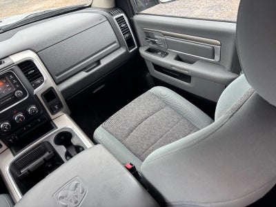 2017 RAM 2500 SLT 4x4 Crew Cab 6'4" Box