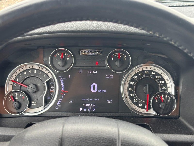2017 RAM 2500 SLT 4x4 Crew Cab 6'4" Box