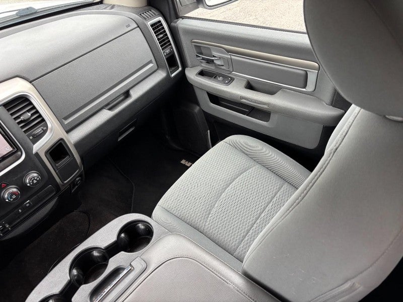 2016 RAM 2500 4WD Crew Cab 169" SLT
