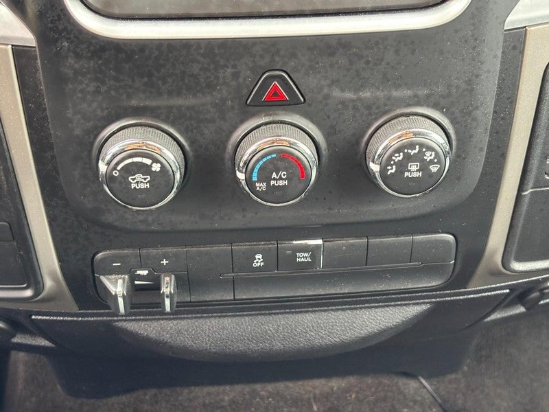 2016 RAM 2500 4WD Crew Cab 169" SLT