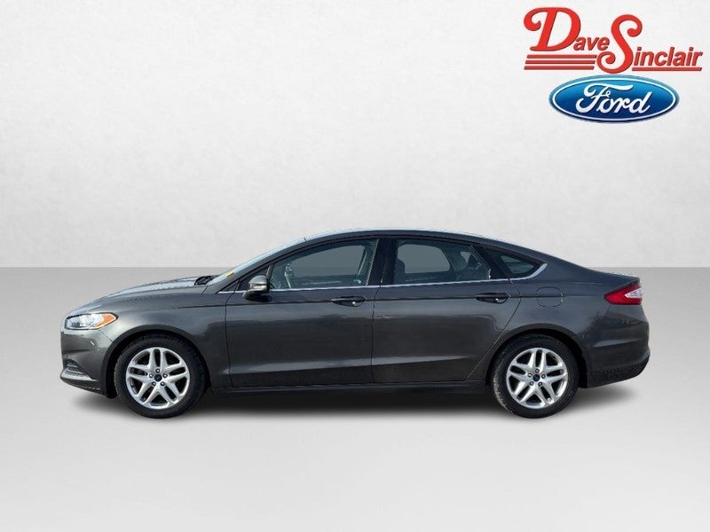 2016 Ford Fusion 4dr Sdn SE FWD