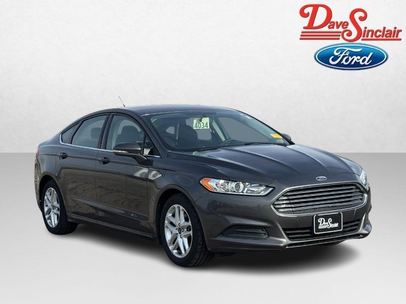 2016 Ford Fusion 4dr Sdn SE FWD