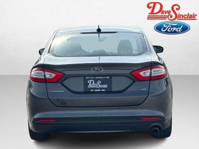2016 Ford Fusion 4dr Sdn SE FWD