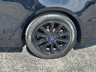 2017 Ford Fusion SE FWD