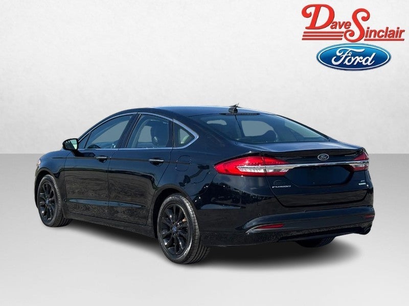 2017 Ford Fusion SE FWD