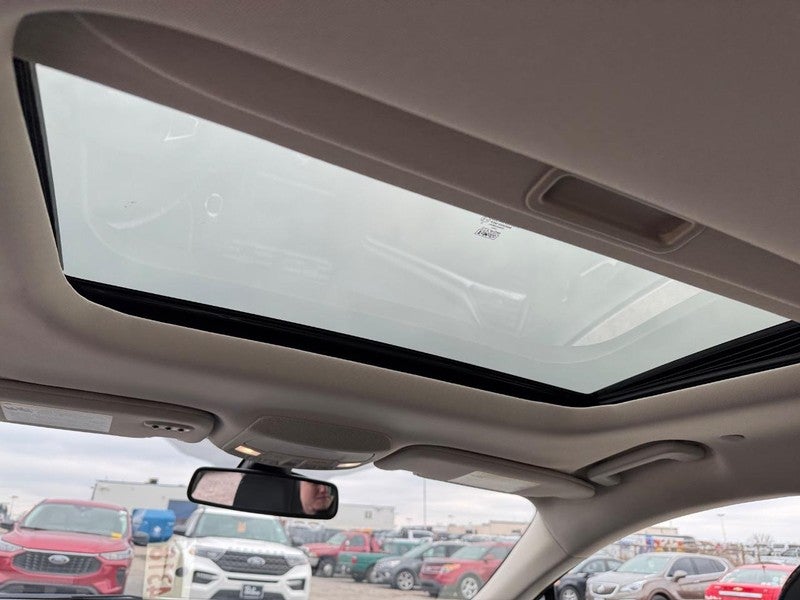 2020 Ford Fusion Plug-In Hybrid Titanium FWD