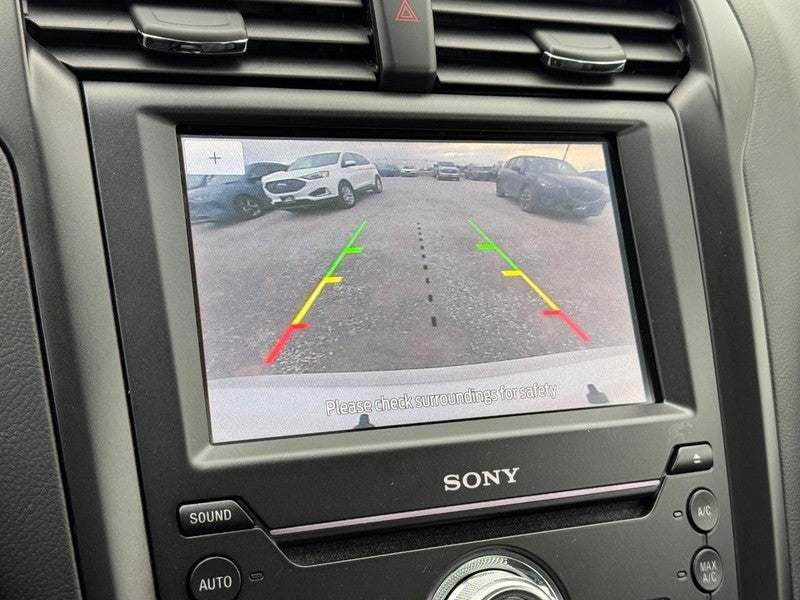 2020 Ford Fusion Plug-In Hybrid Titanium FWD