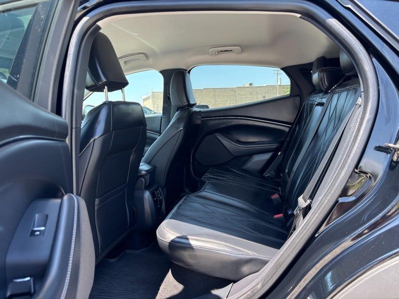 2025 Ford Mustang Mach-E Select RWD