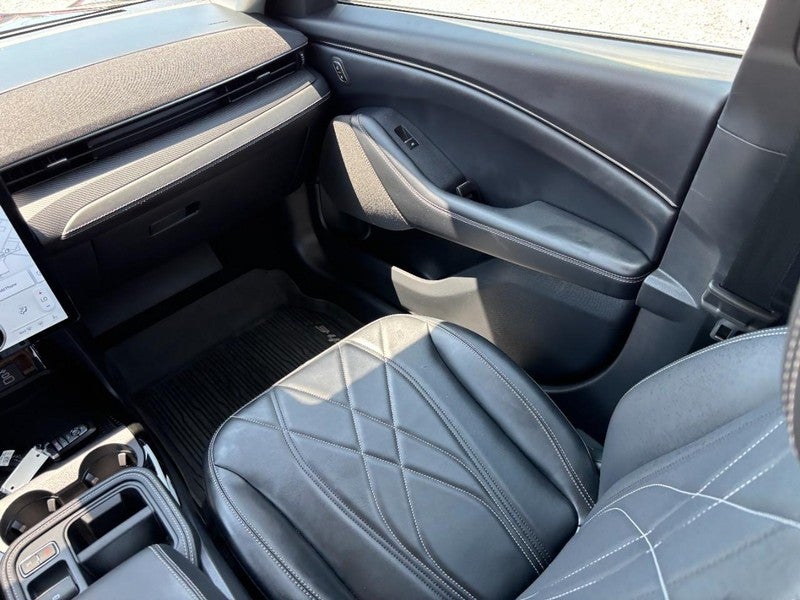 2025 Ford Mustang Mach-E Select RWD